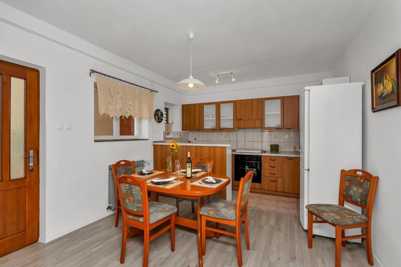 Apartments And Rooms By The Sea Baska Voda, Makarska - 2578 מראה חיצוני תמונה
