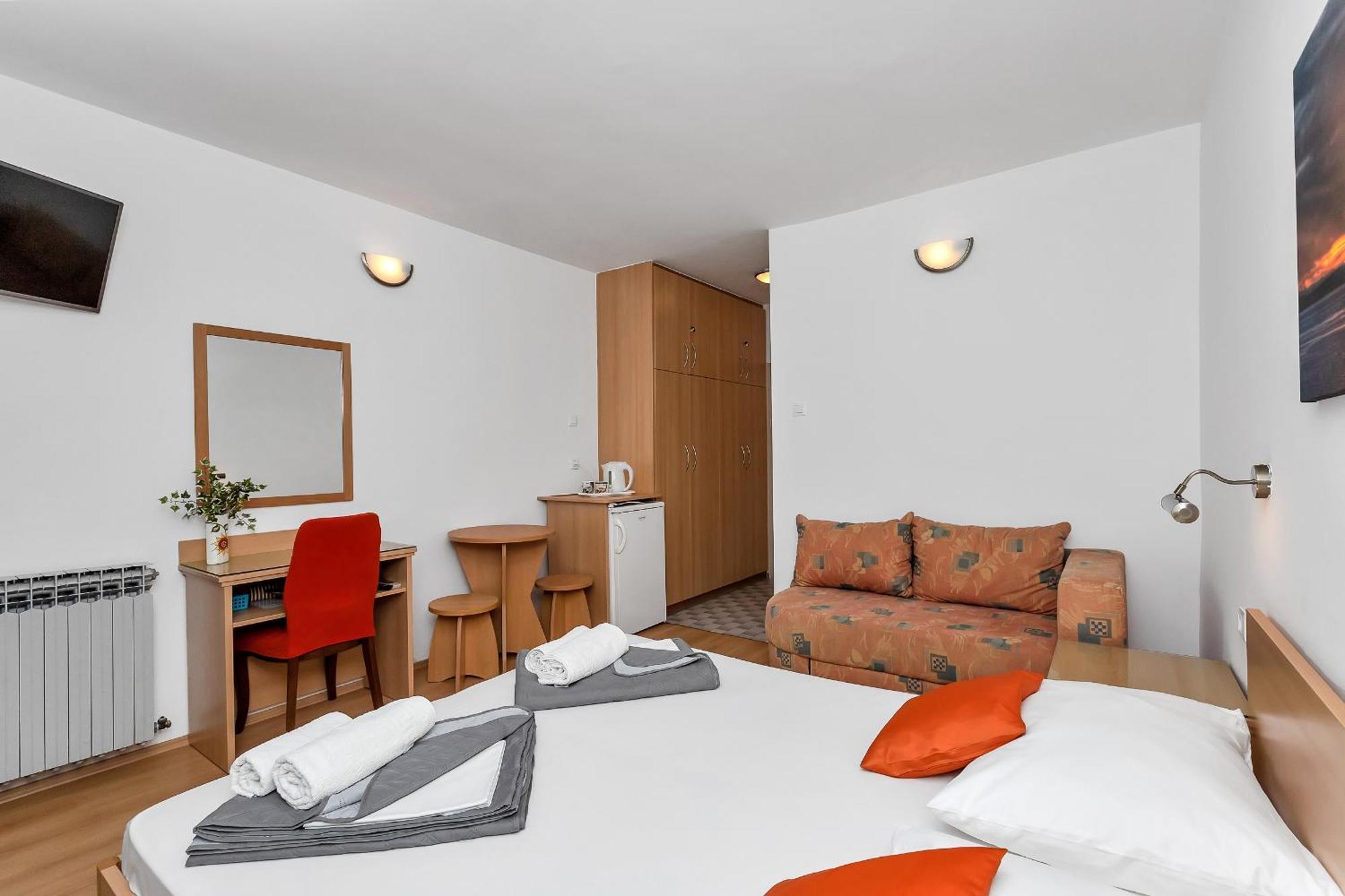 Apartments And Rooms By The Sea Baska Voda, Makarska - 2578 חדר תמונה